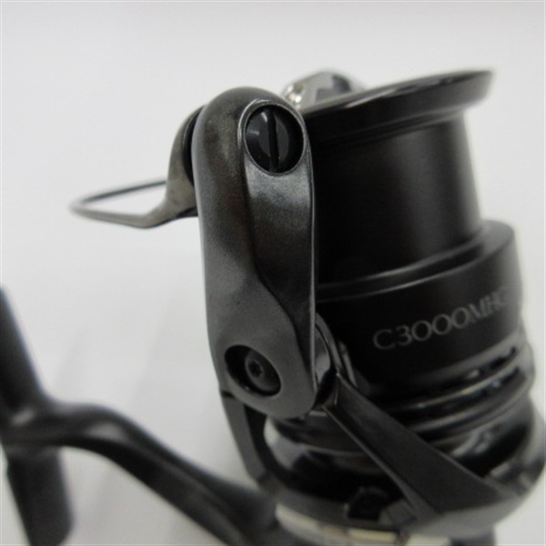 ２５エクスセンスＣ３０００ＭＨＧ